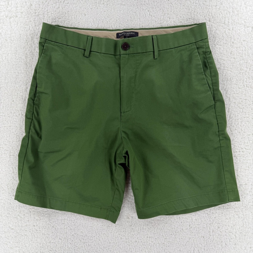 Banana Republic Shorts Mens 32 Green Chino Stretch Flat Front 9 Inseam Casual